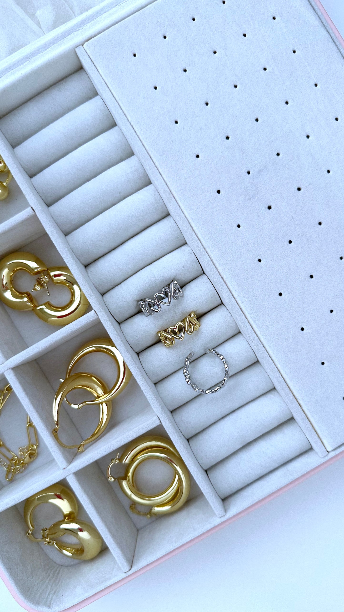 Anillo Ajustable Corazones Plateado