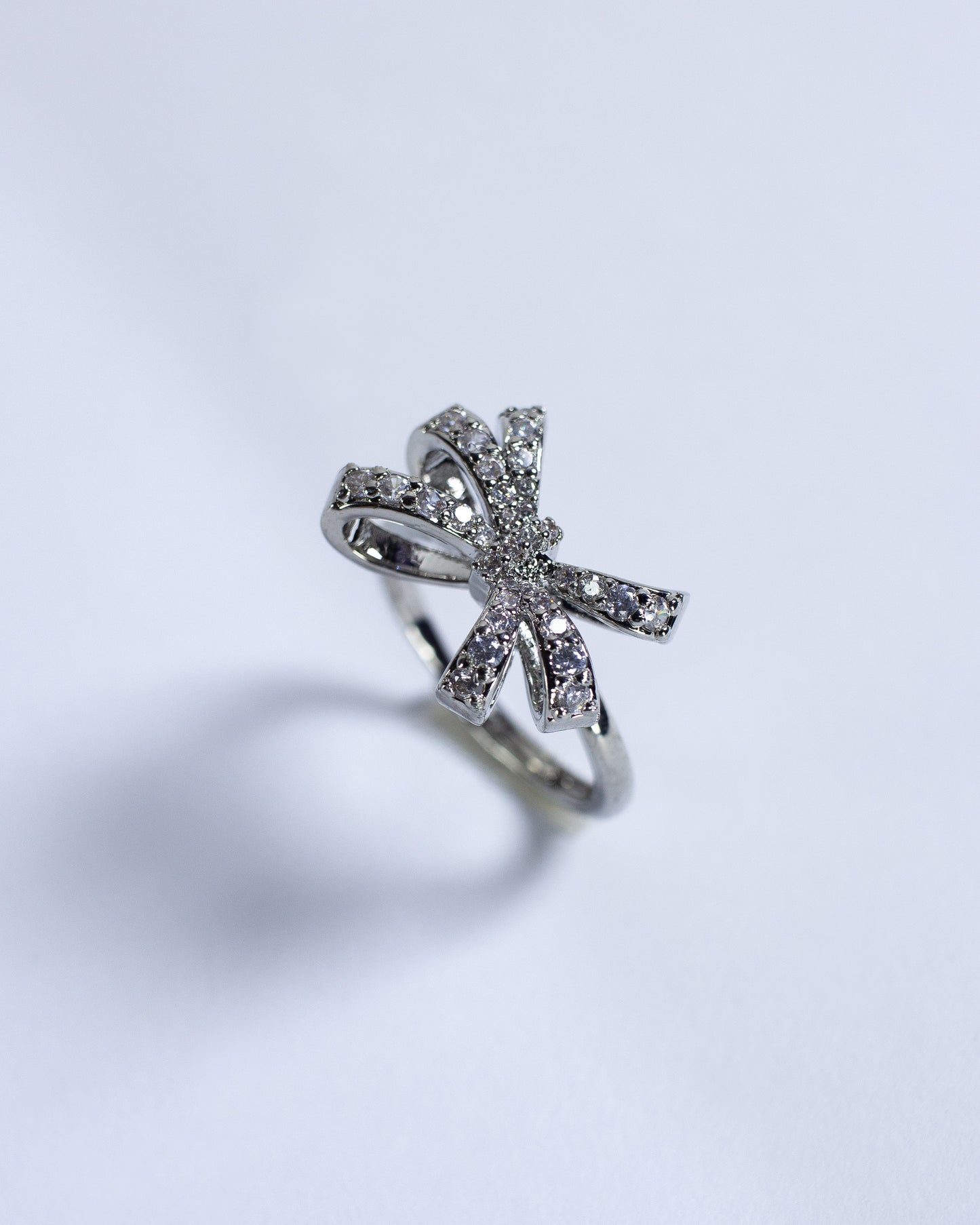 Anillo Ajustable Lazo Plateado