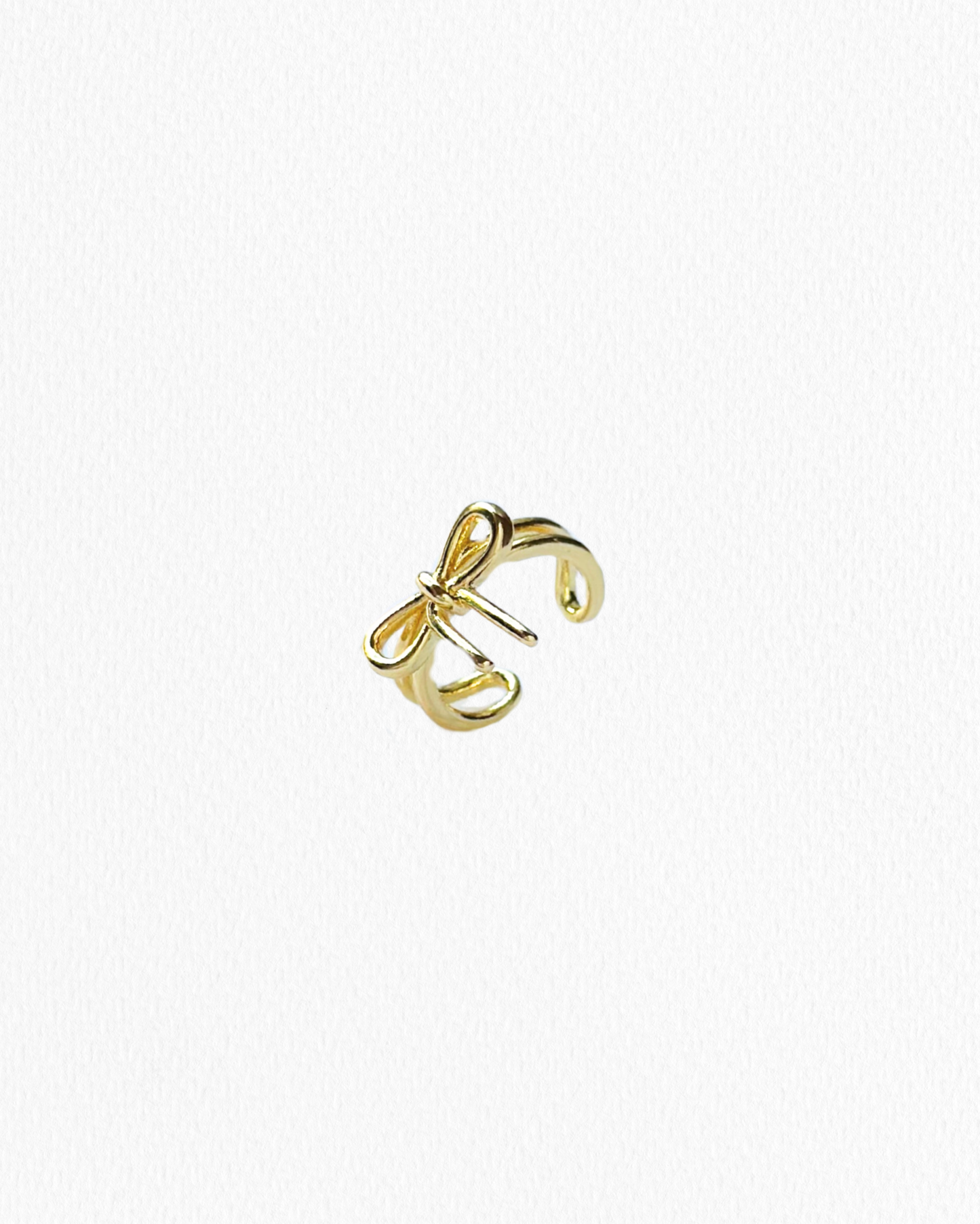 Ear Cuff Lazo Dorado