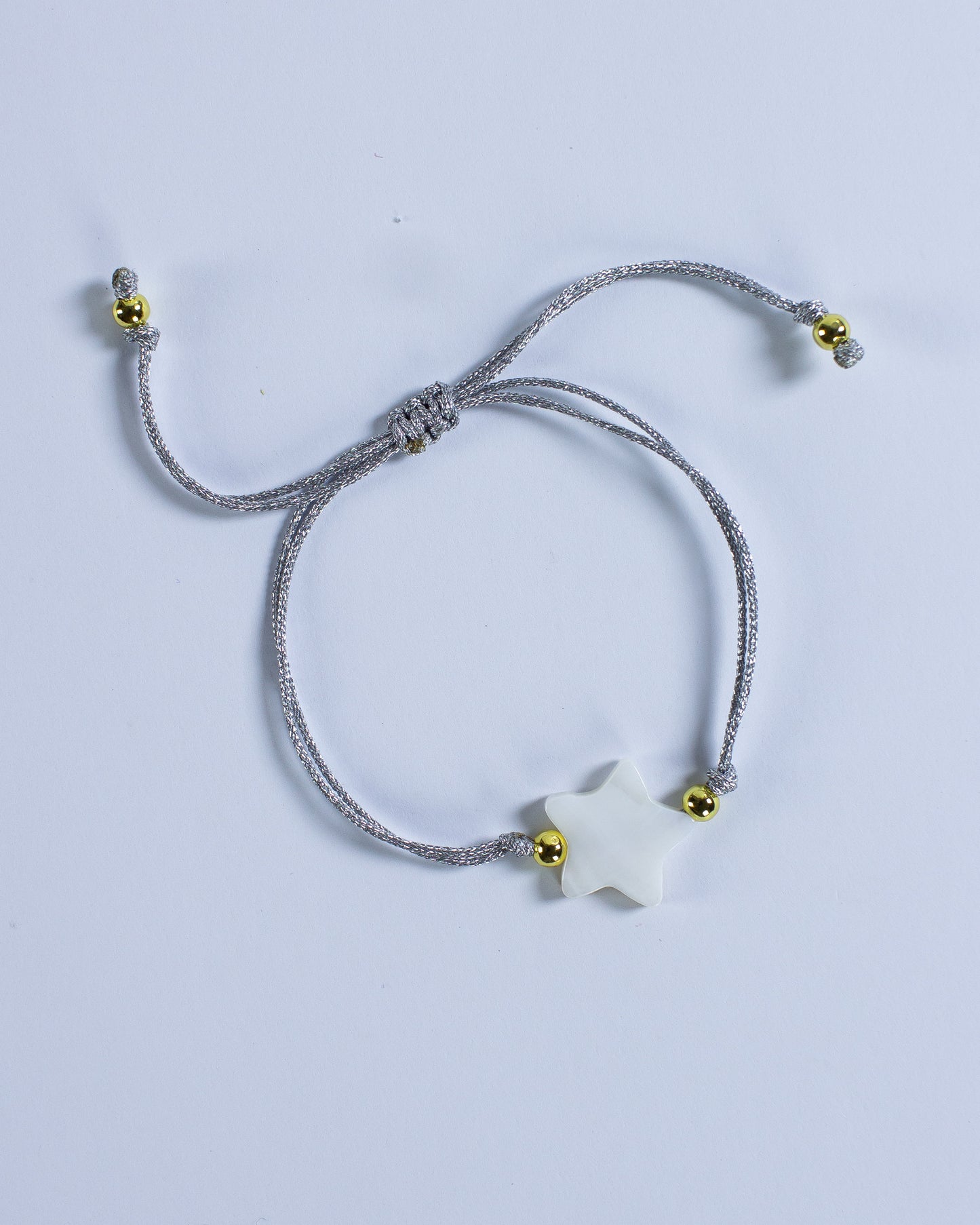 Brazalete Estrella Hilo Plateado