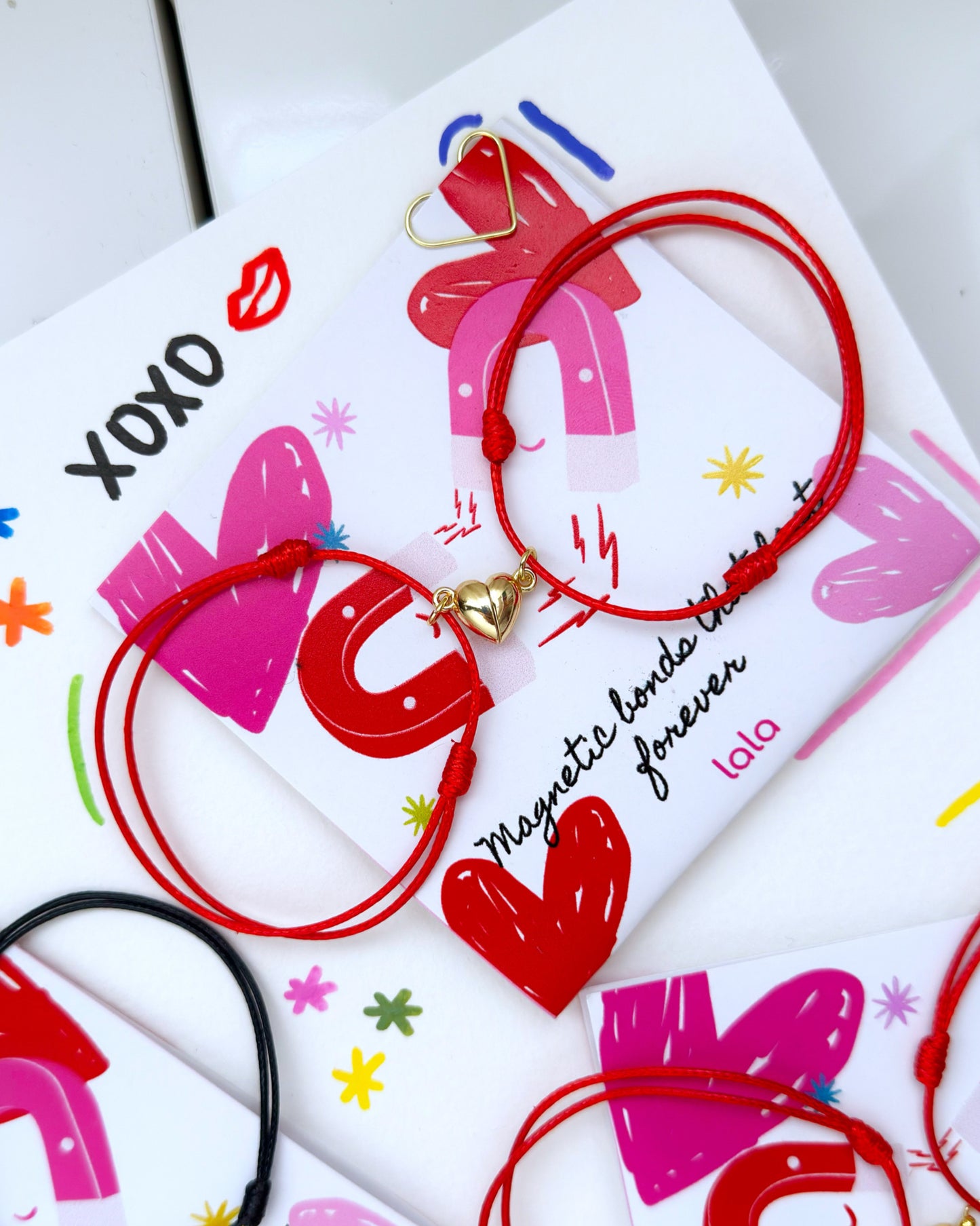 Par Brazaletes Imán corazón Rojo