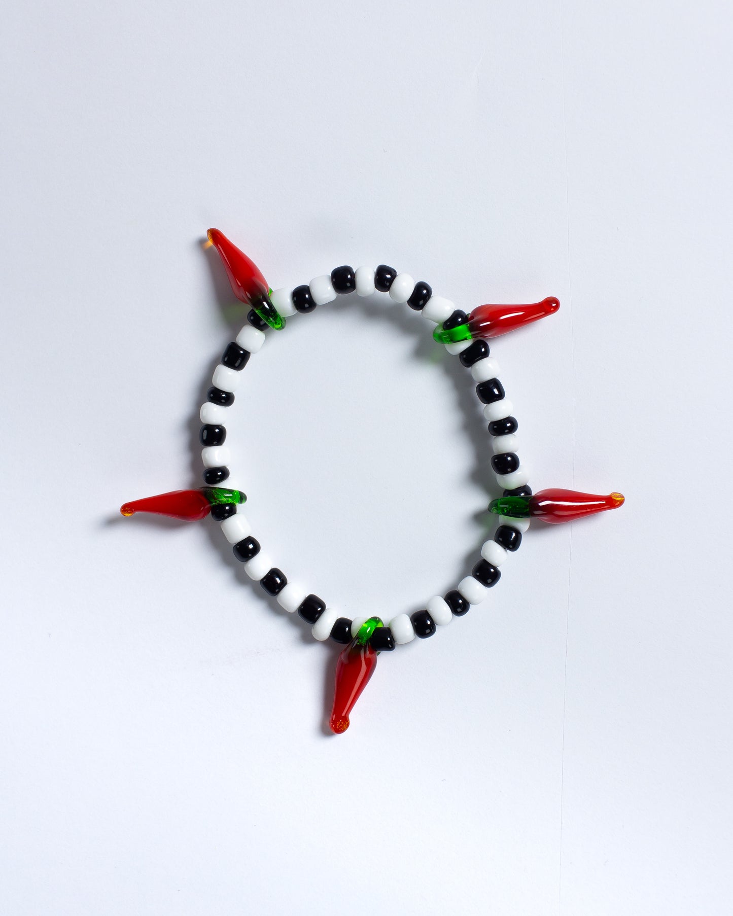 Brazalete Jalapeños Blanco y Negro