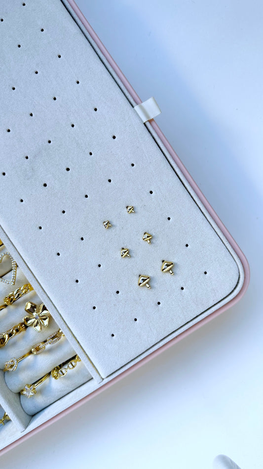 Aretes Hongo